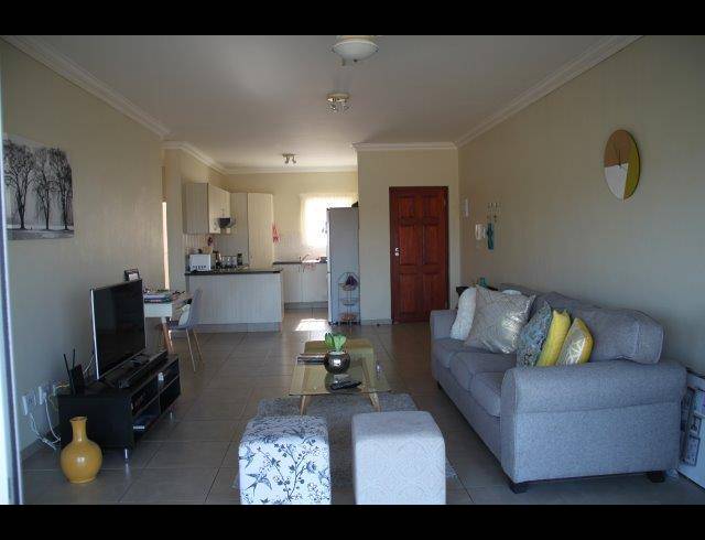 2 BEDROOM APARTMENT FOR SALE IN SHELLY BEACH